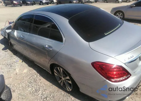 2016 Mercedes-Benz C 300 Luxury/Sport из США, поврежденный, VIN 55SWF4JB1GU166442